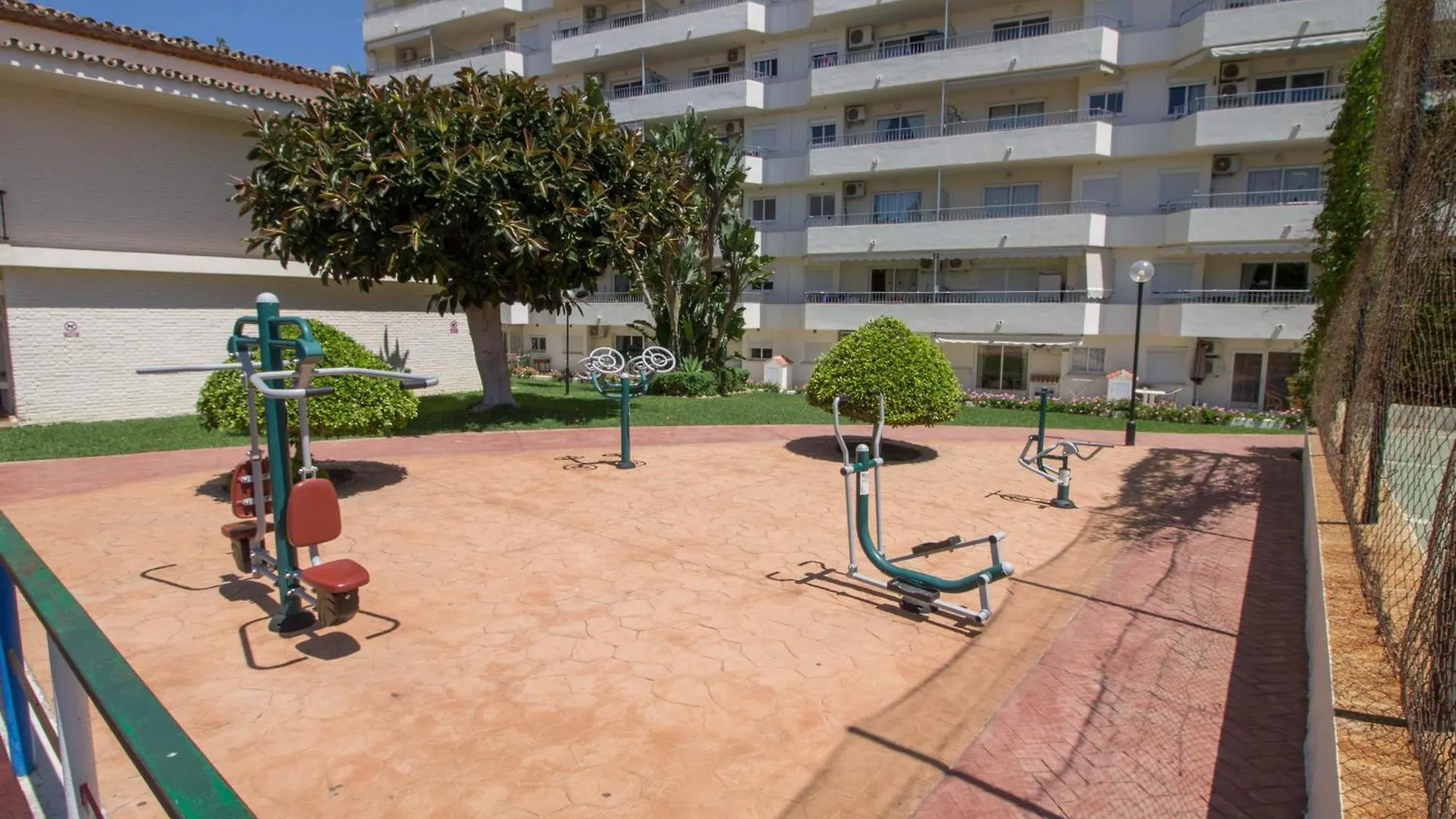 Carihuela Palace 418 By Ivi Real Estate Torremolinos Lägenhet